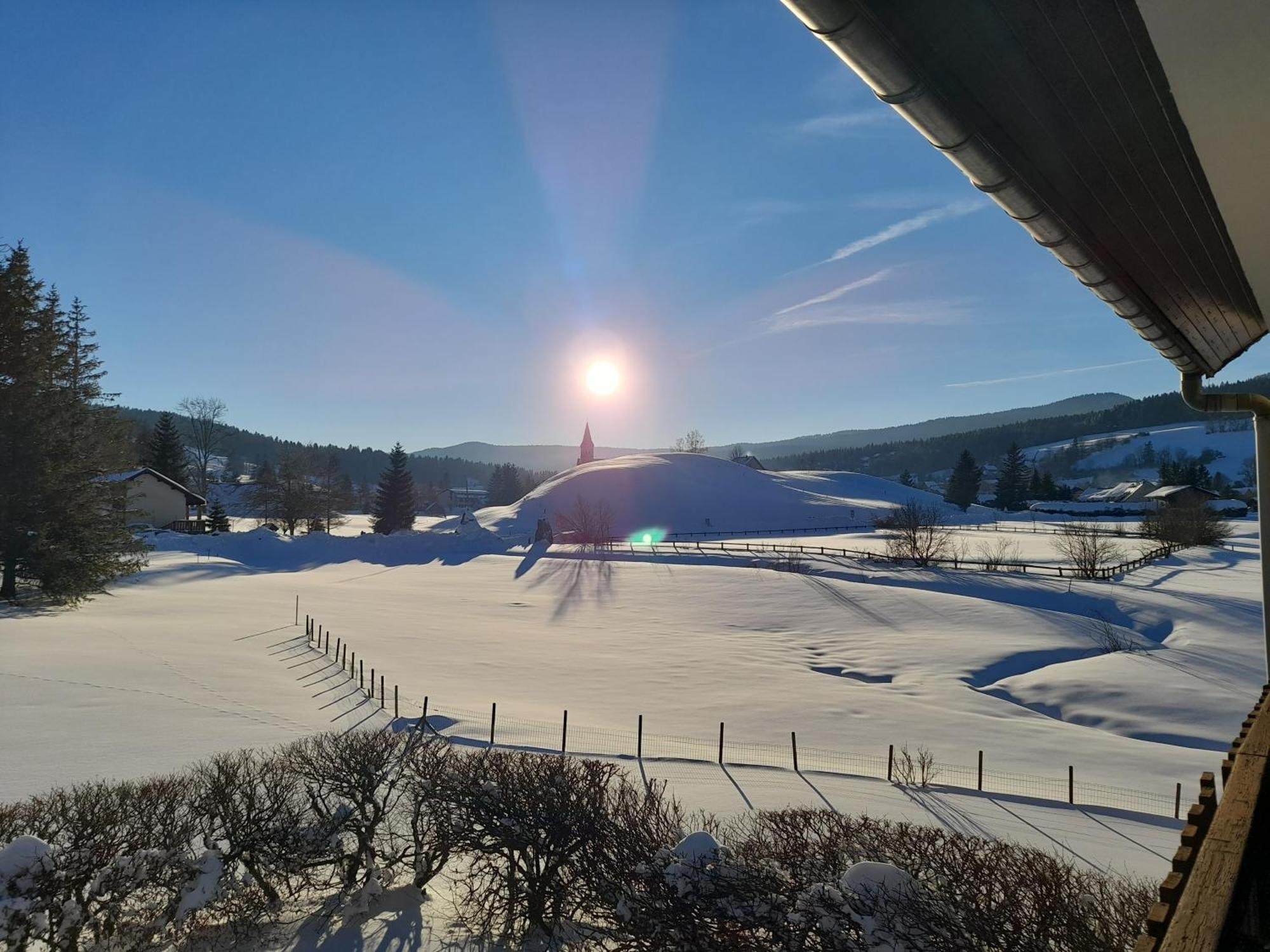 Appartement Duplex 59M2 - Proche Centre - Balcon Plein Sud à Corrençon-en-Vercors Extérieur photo